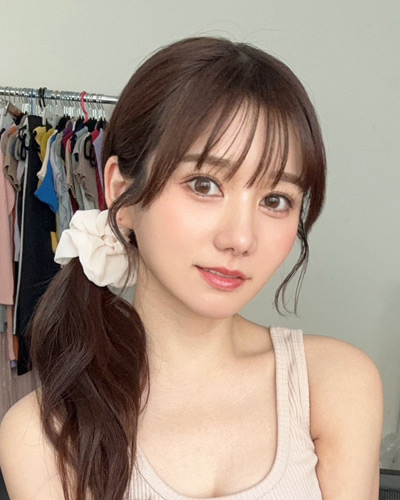 五日市芽依(いつかいち めい)个人资料照片